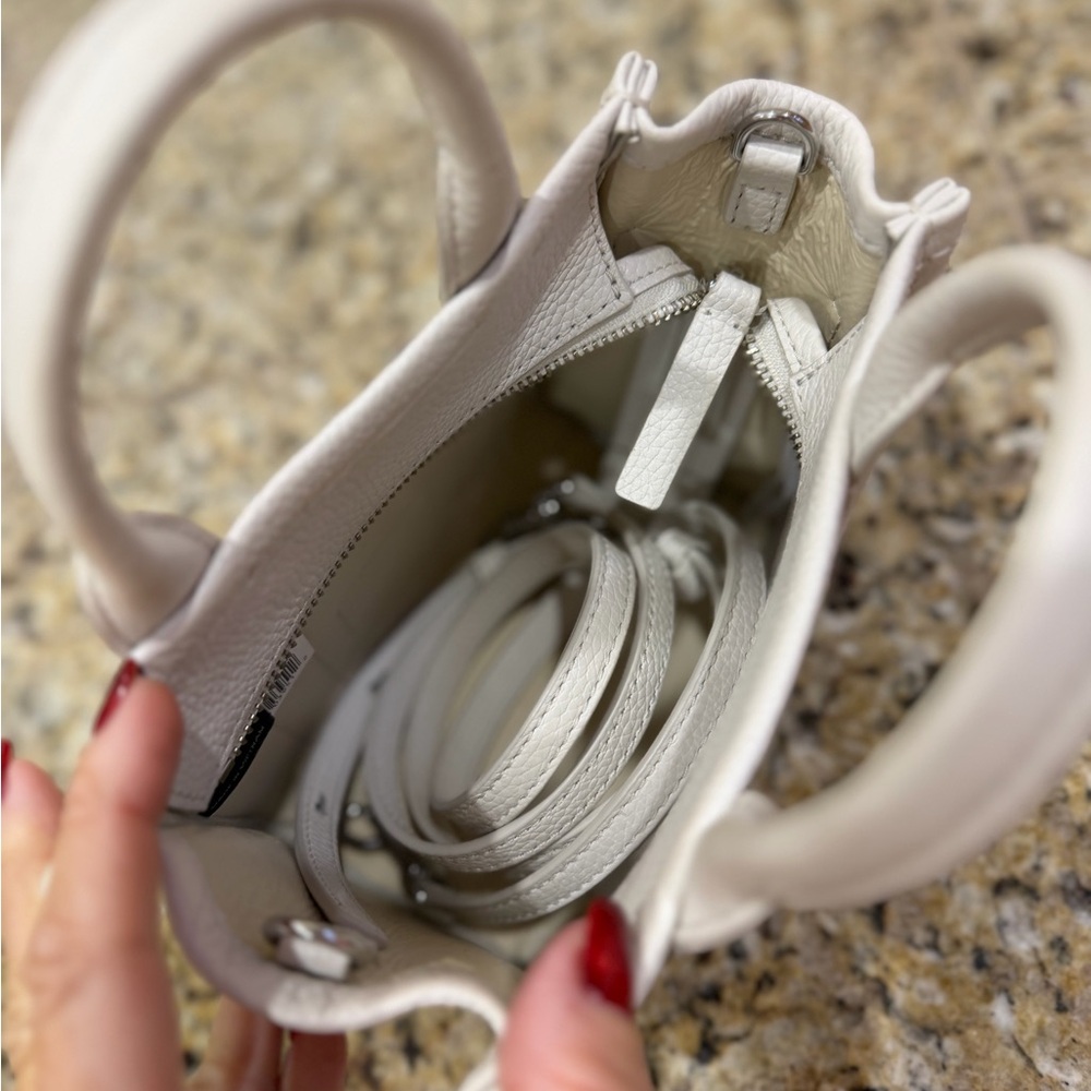 Marc Jacobs Women's Mini White Tote Bag. Brand new! - Picture 3 of 7